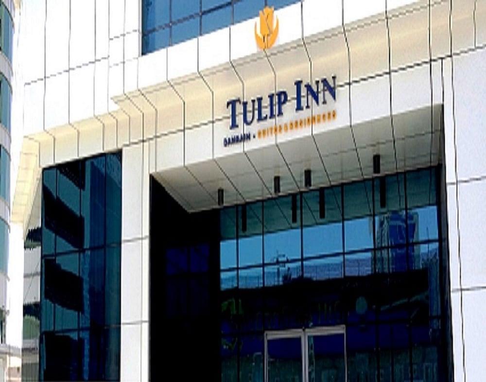 Tulip Hotel & Suites Manamah Buitenkant foto