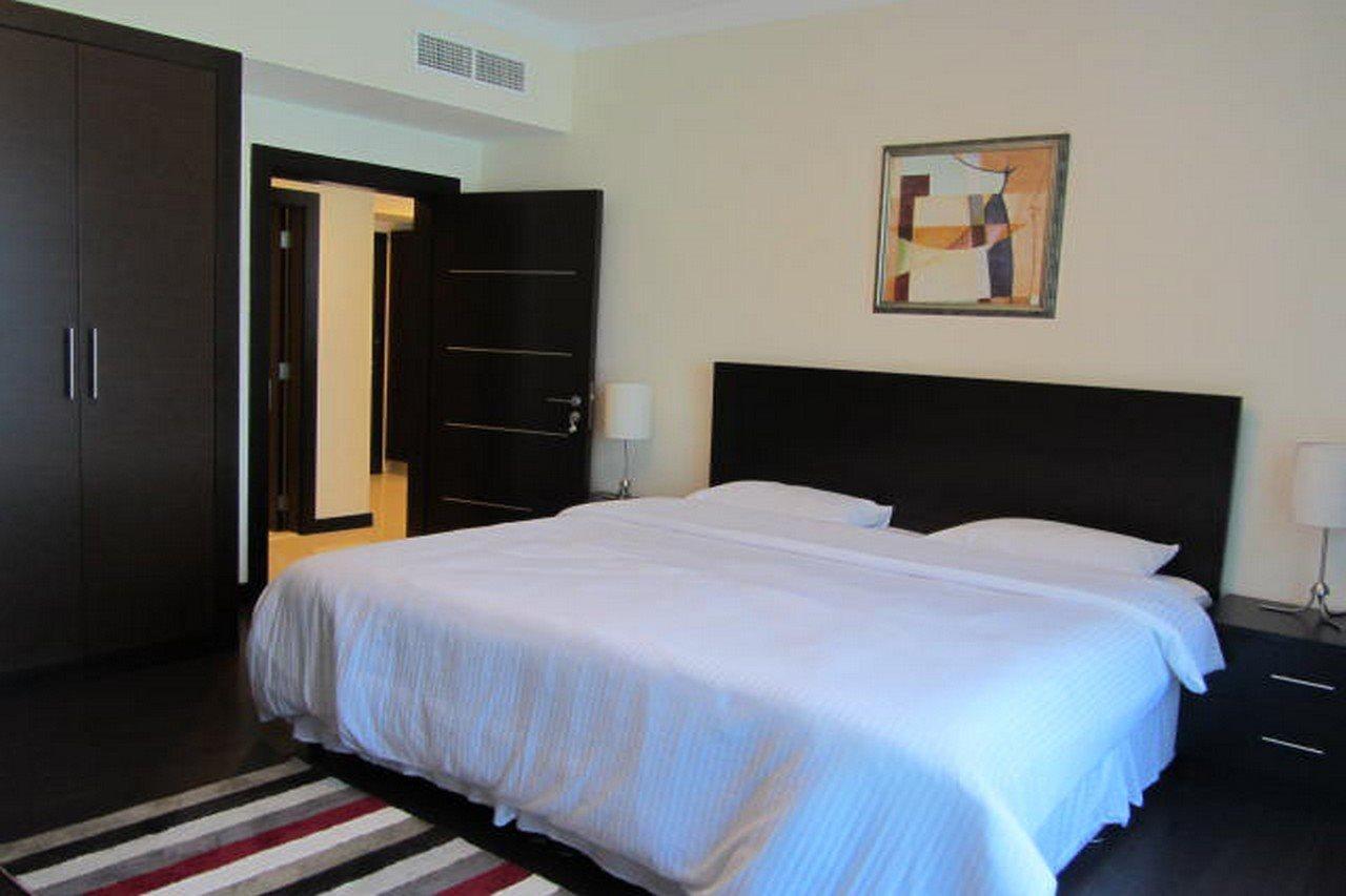 Tulip Hotel & Suites Manamah Buitenkant foto
