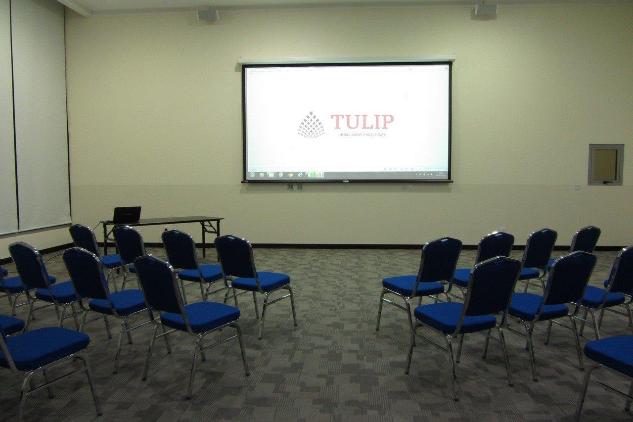 Tulip Hotel & Suites Manamah Buitenkant foto